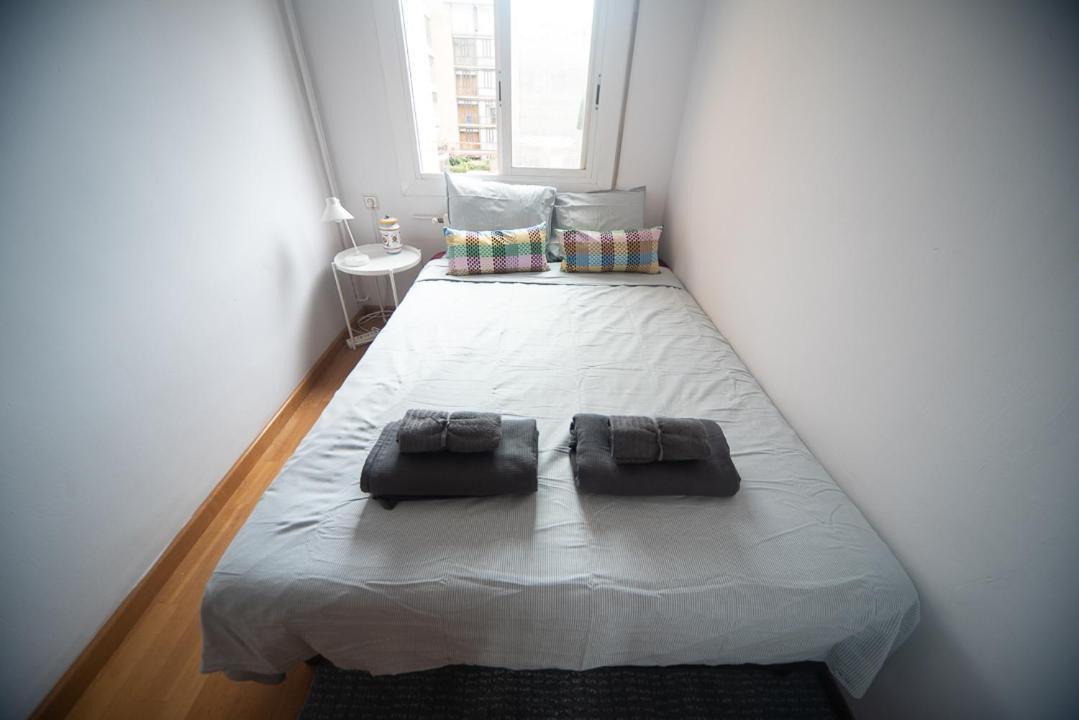 Traditional Rooms In Eixample Barcelona Exterior foto